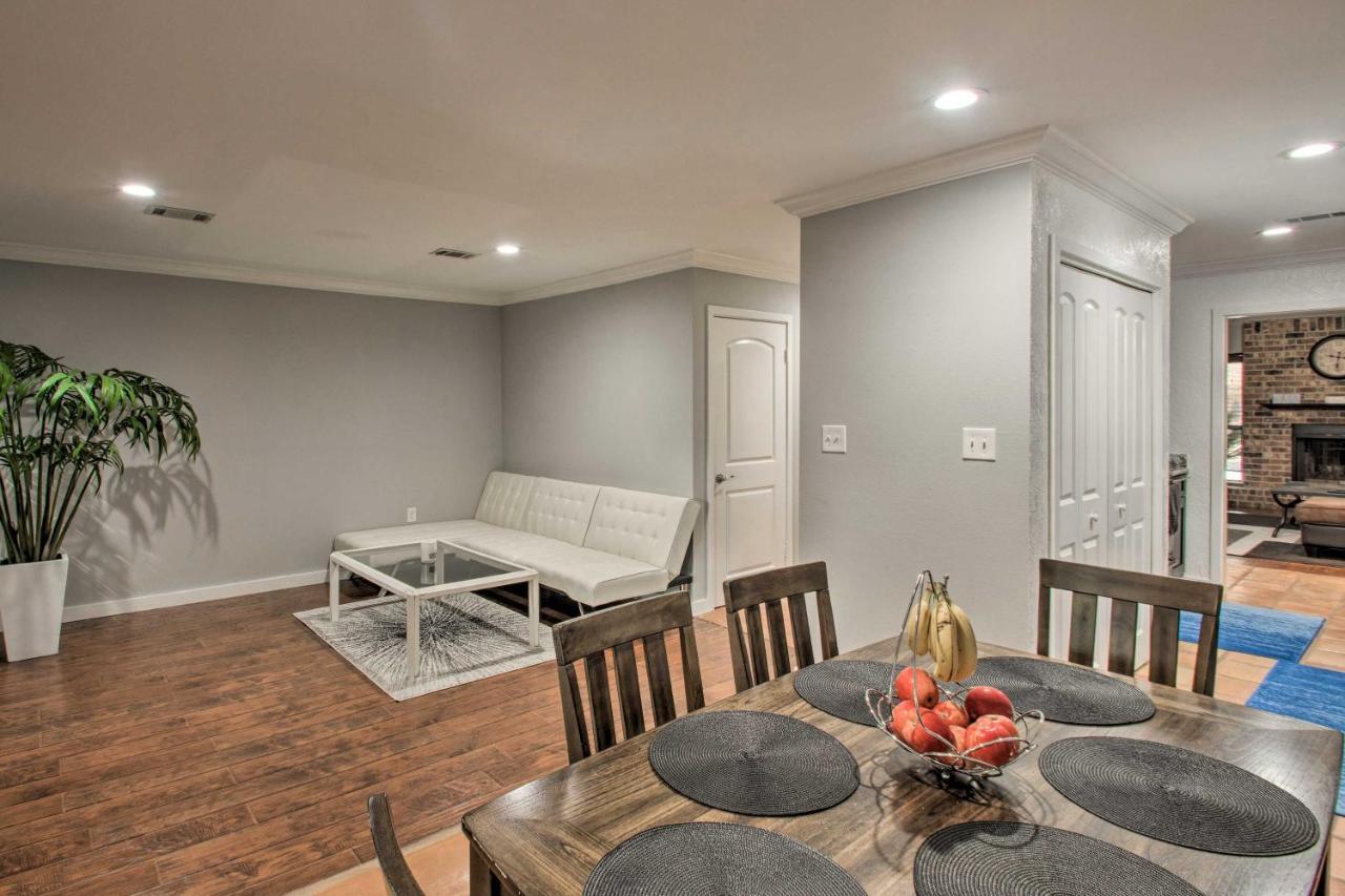 2-Story Pensacola Home With Game Room And Private Yard Zewnętrze zdjęcie