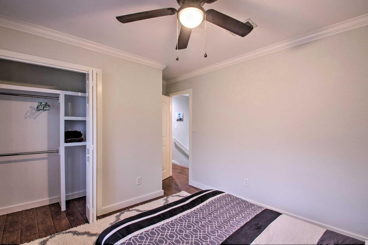 2-Story Pensacola Home With Game Room And Private Yard Zewnętrze zdjęcie